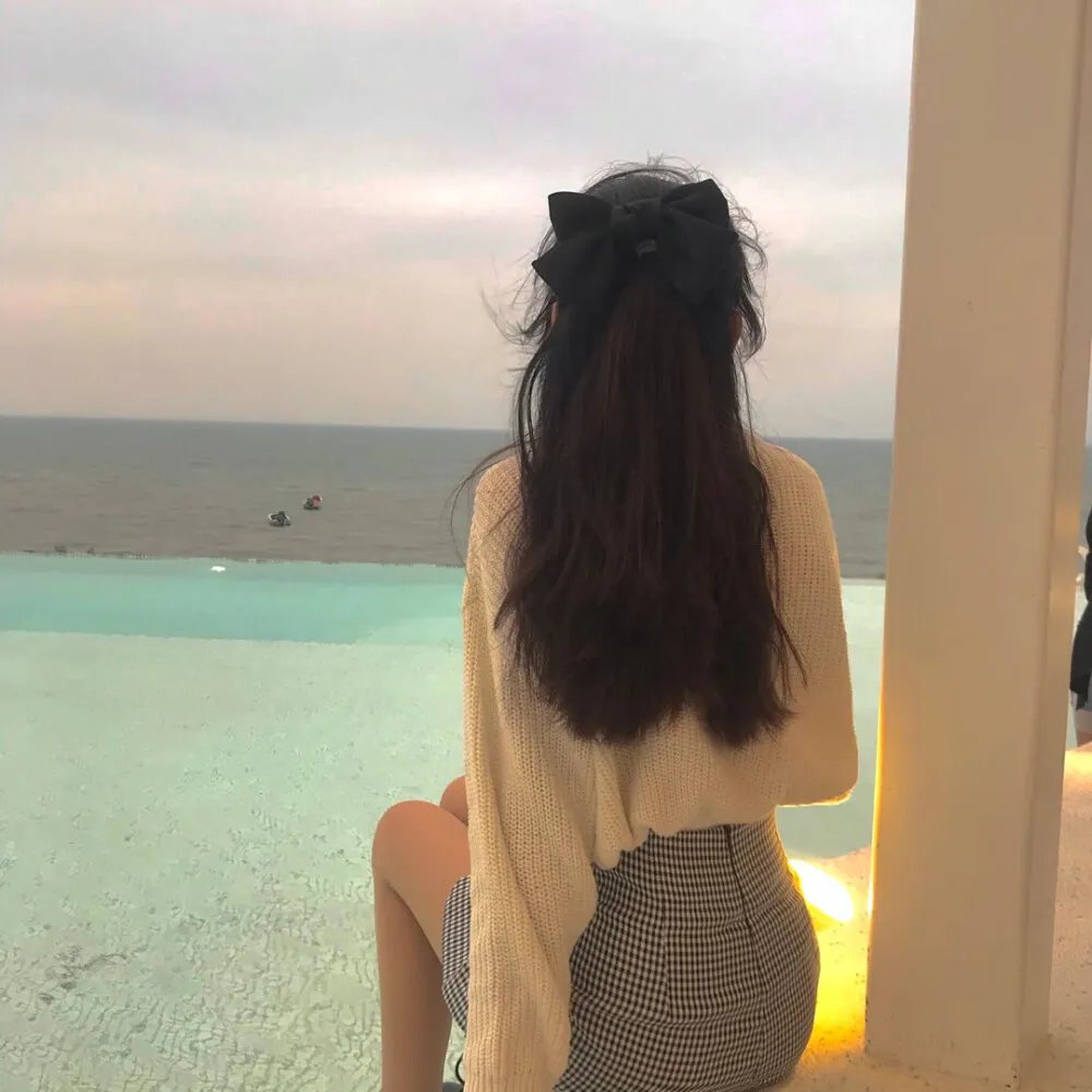 全家偷听我心声我负责吃奶